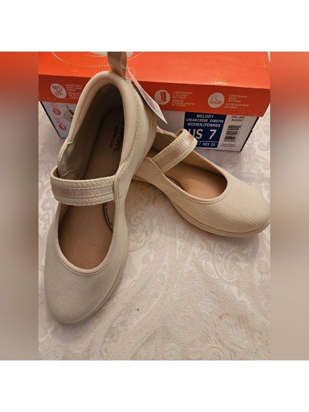JSport Mary Jane Cream Flats for Women, Size 7, NWT, No Box